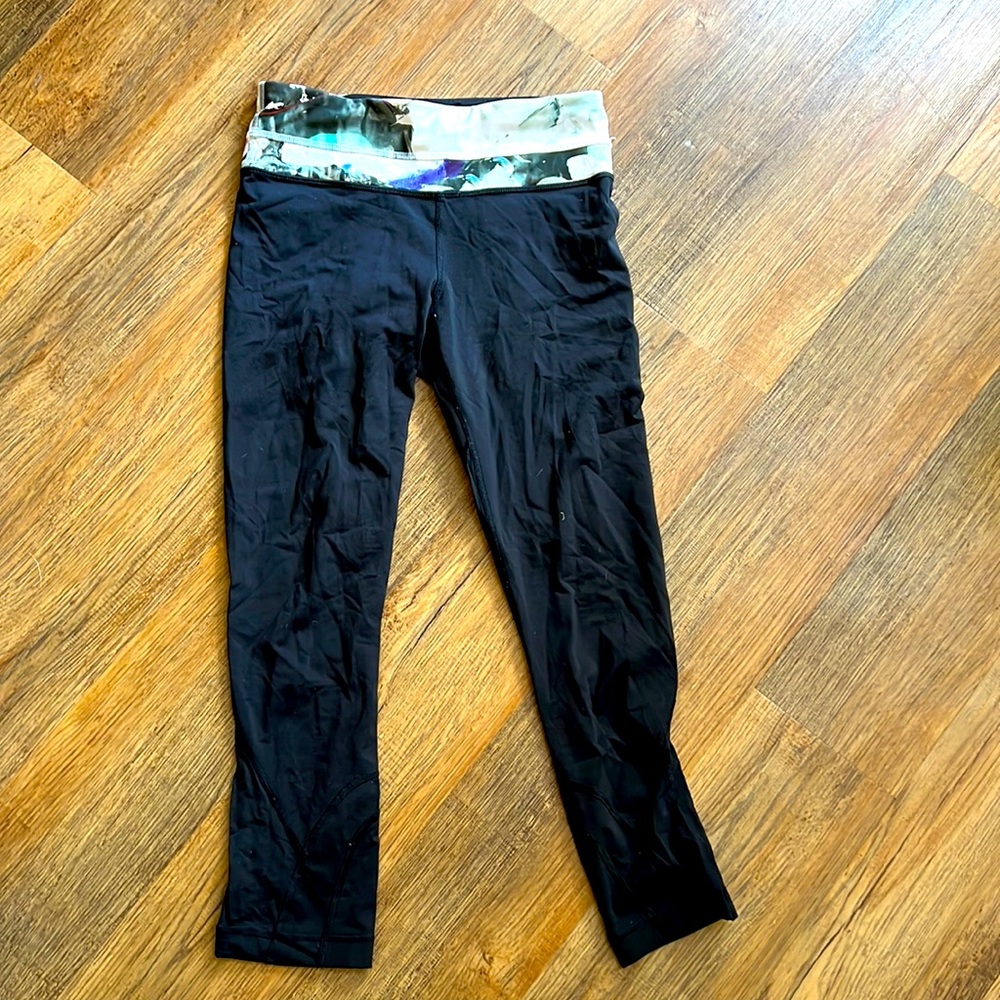 Lululemon crops